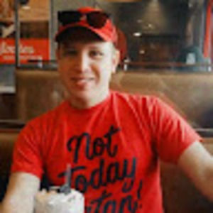 Meet your Posher, Luis